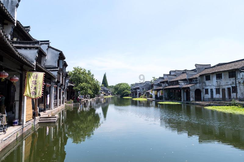 白鹿连拍好几部女主剧都没有什么水花,为什么于正还要一直捧她?-专业知识问答网页